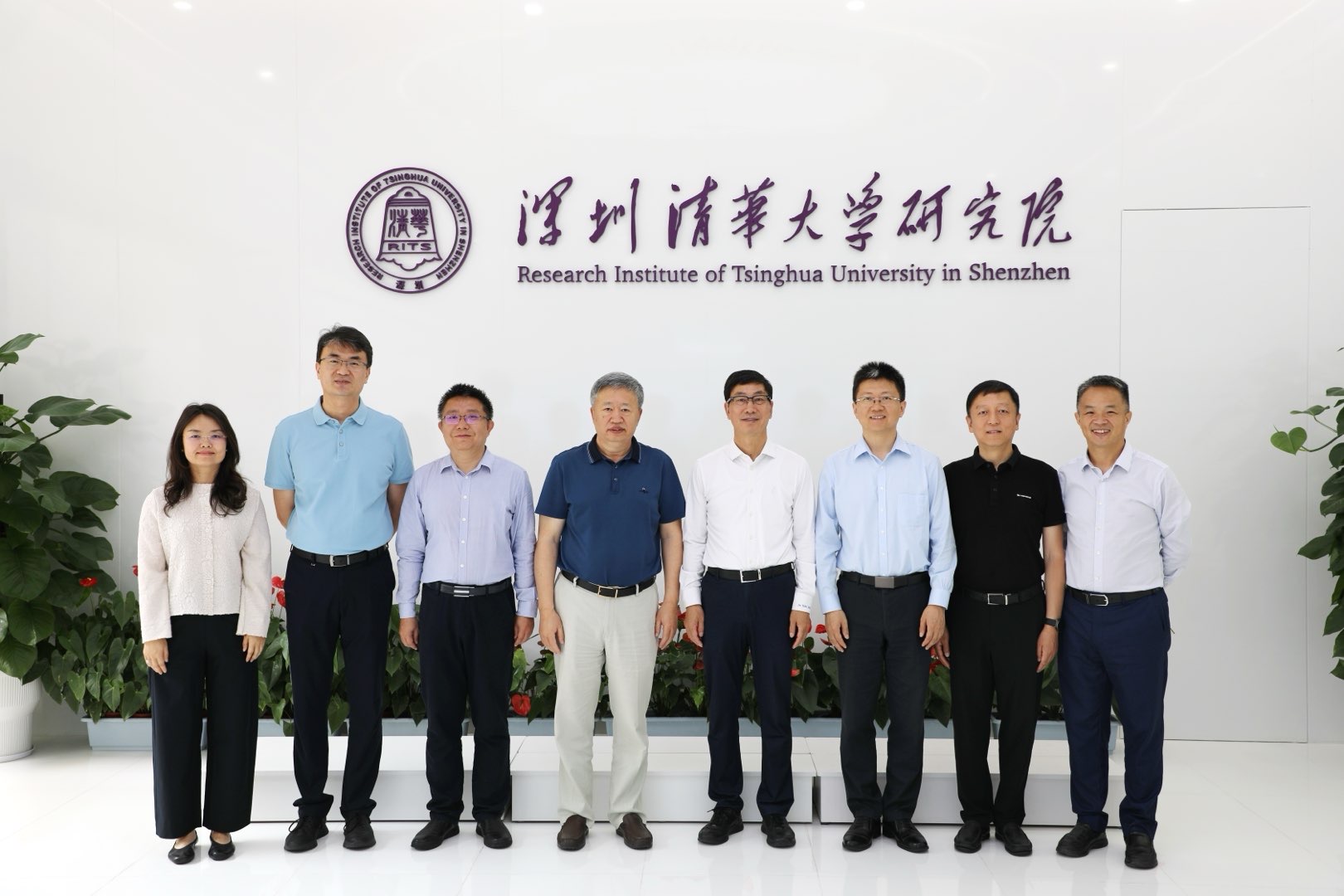北京清华工业开发研究院院长唐杰带队调研深圳清华大学研究院